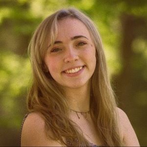 Meet your Posher, Bella